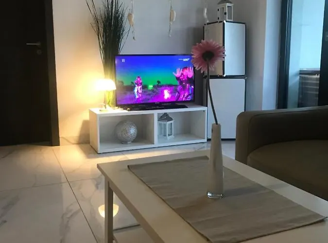 Ive's Gardenia Seaside Apartment