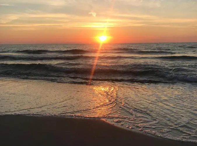 Ive's Gardenia Seaside Apartment *